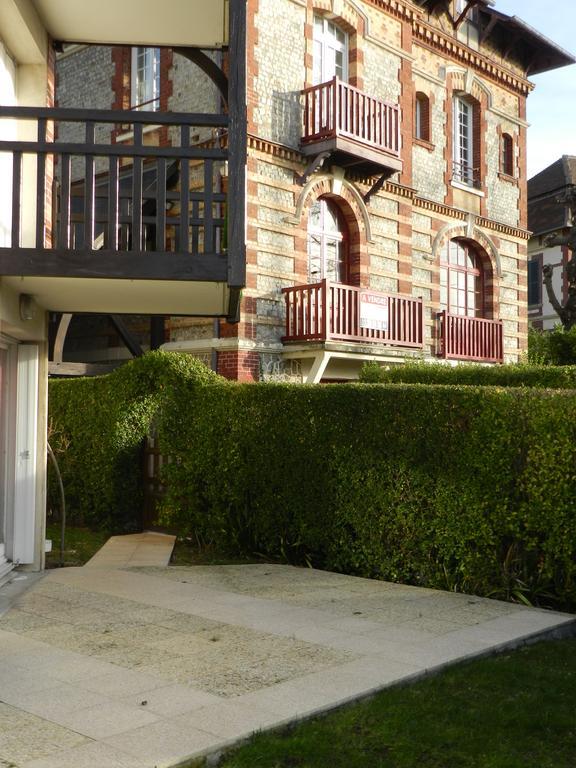 Appartement Proche Mer Avec Jardin Ensoleille Houlgate Luaran gambar